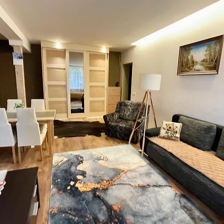 Lovely And Quiet In Kristiine. Free Parking. Appartement