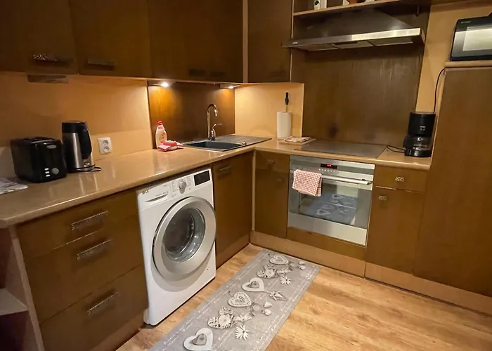 Apartment Lovely And Quiet In Kristiine. Free Parking.